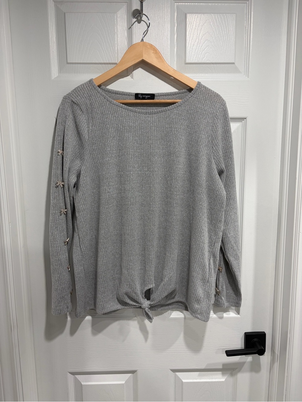 Lily Morgan Light Gray Knit Tie-Hem Ribbed Sweater with Side Bow Details